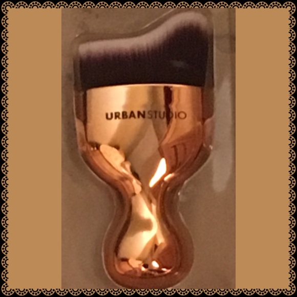 LAST 1 CONTOUR 4 THE SCULPTURED LOOK BRUSH - Picture 4 of 5